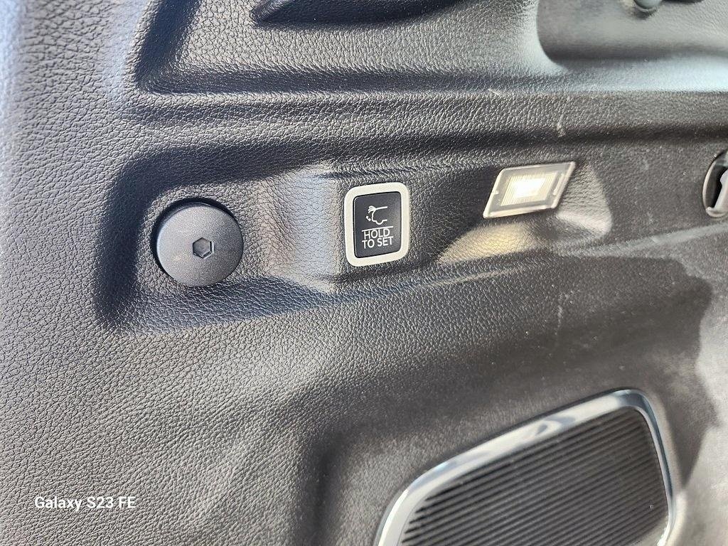 Jeep Grand Cherokee L Limited 2021 à Rivière-du-Loup, Québec - 29 - w1024h768px