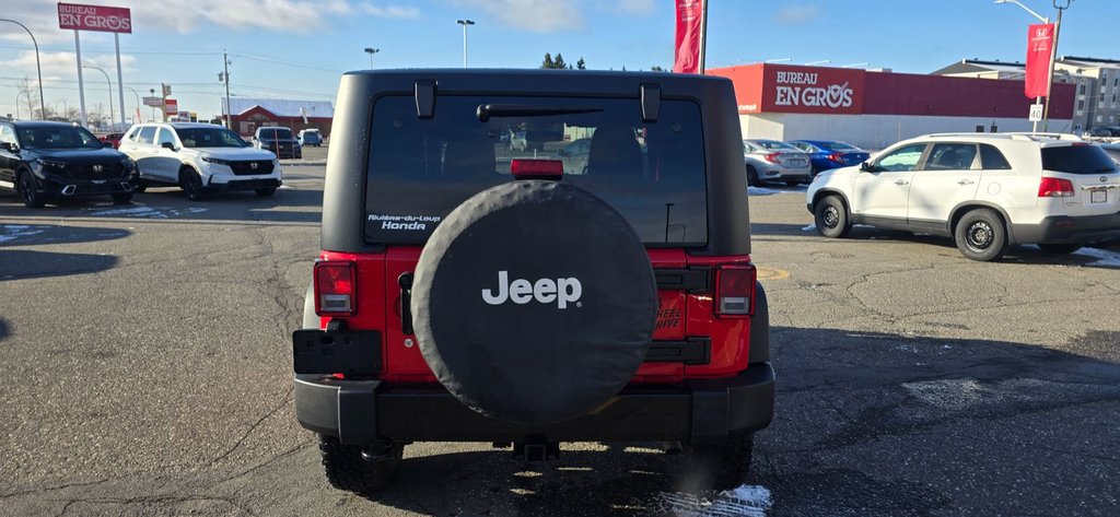 2015 Jeep WRANGLER WILLYS in Rivière-du-Loup, Quebec - 7 - w1024h768px