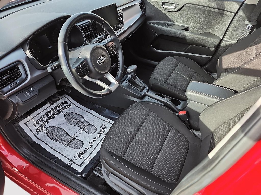 2021 Kia RIO LX PLUS in Rivière-du-Loup, Quebec - 7 - w1024h768px