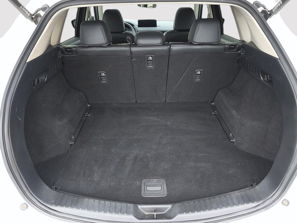 2023 Mazda CX-5 GS Confort in Rivière-du-Loup, Quebec - 6 - w1024h768px