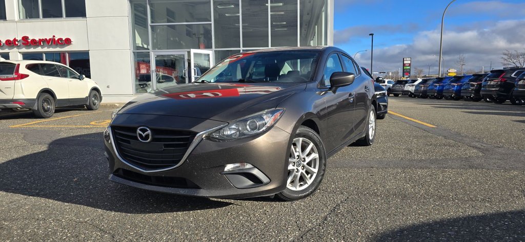 2016 Mazda MAZDA3 GS in Rivière-du-Loup, Quebec - 1 - w1024h768px