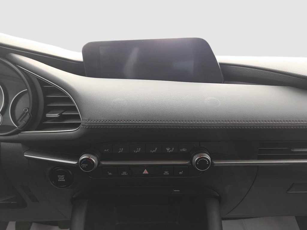 Mazda 3 GX 2021 à Rivière-du-Loup, Québec - 13 - w1024h768px