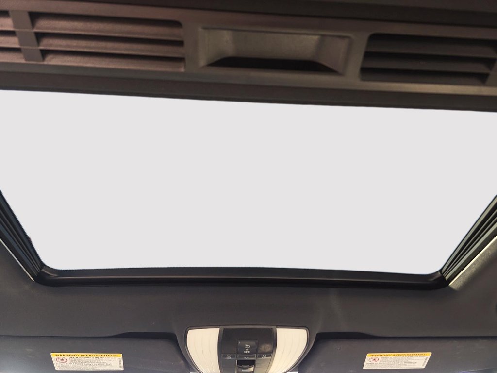 Mercedes-Benz E-Class E 350 2014 à Rivière-du-Loup, Québec - 16 - w1024h768px