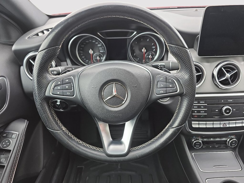 Mercedes-Benz GLA 250 2018 à Rivière-du-Loup, Québec - 11 - w1024h768px