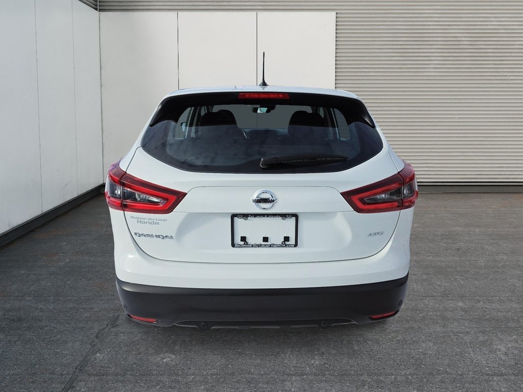 Nissan Qashqai S 2023 à Rivière-du-Loup, Québec - 3 - w1024h768px