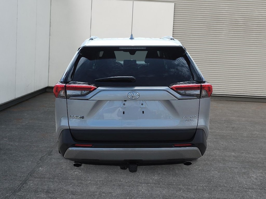 2022 Toyota RAV4 Limited in Rivière-du-Loup, Quebec - 3 - w1024h768px