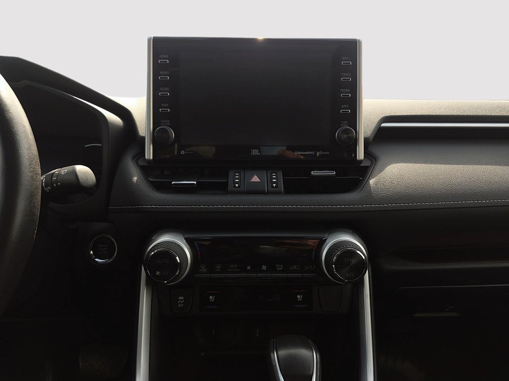 2022 Toyota RAV4 Limited in Rivière-du-Loup, Quebec - 13 - w1024h768px