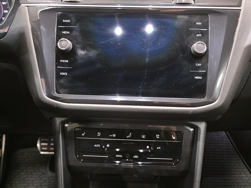 2023 Volkswagen Tiguan Highline R-Line in Rivière-du-Loup, Quebec - 13 - w1024h768px