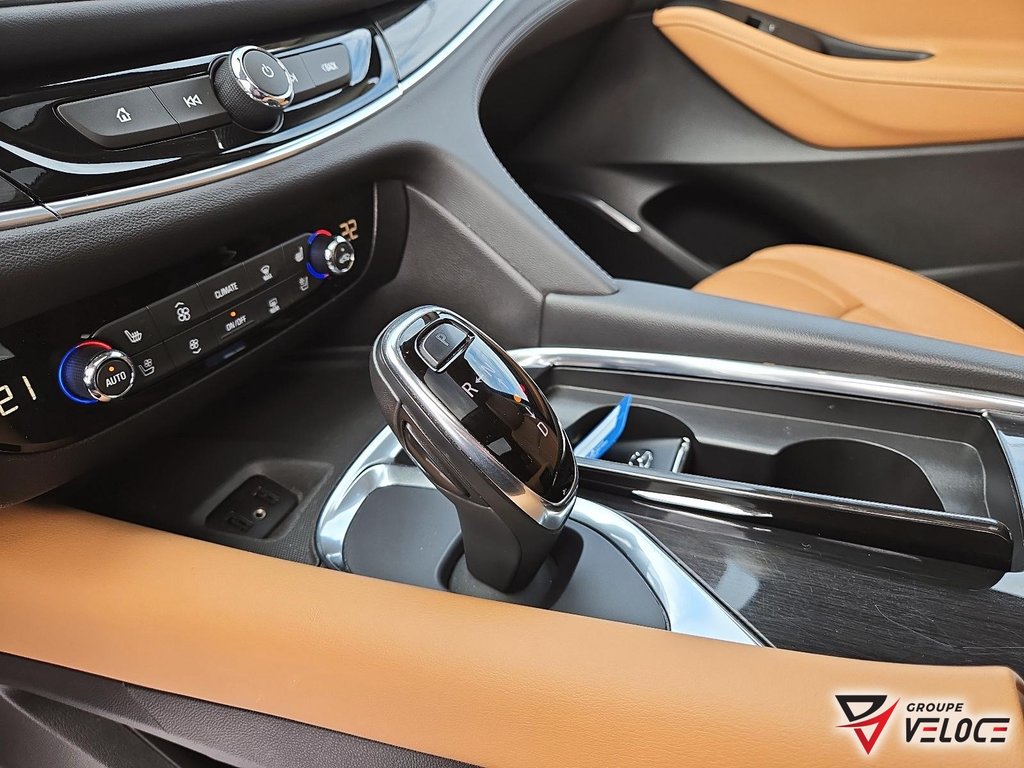 Buick Enclave Premium *SIÈGES CAPITAINES, CUIR, TOIT PANO* 2018 à Rivière-du-Loup, Québec - 17 - w1024h768px
