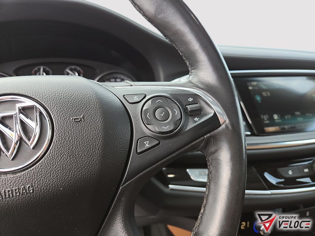 Buick Enclave Premium *SIÈGES CAPITAINES, CUIR, TOIT PANO* 2018 à Rivière-du-Loup, Québec - 15 - w1024h768px