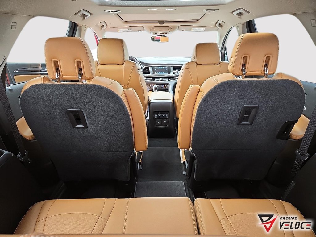 Buick Enclave Premium *SIÈGES CAPITAINES, CUIR, TOIT PANO* 2018 à Rivière-du-Loup, Québec - 8 - w1024h768px