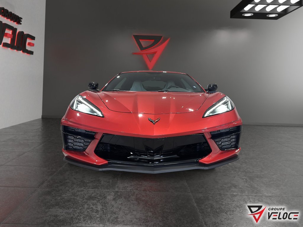 Chevrolet Corvette 1LT 2023 à Rivière-du-Loup, Québec - 2 - w1024h768px
