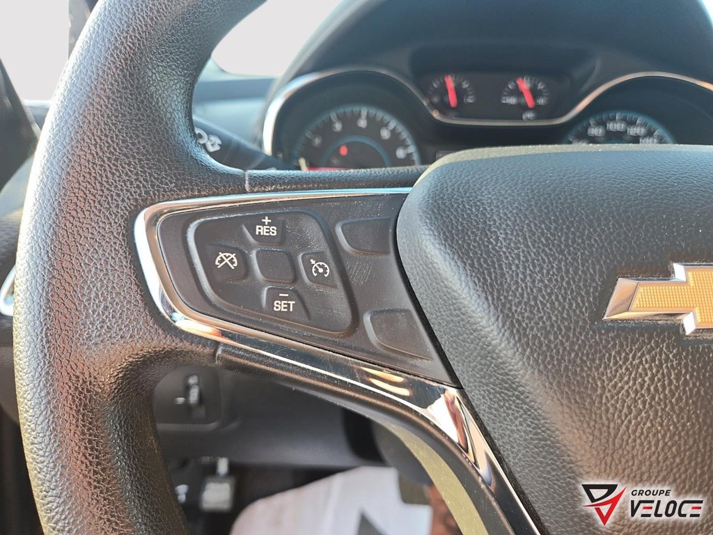 Chevrolet Cruze LT *AUTOMATIQUE, ÉCRAN, FWD* 2018 à Rivière-du-Loup, Québec - 10 - w1024h768px
