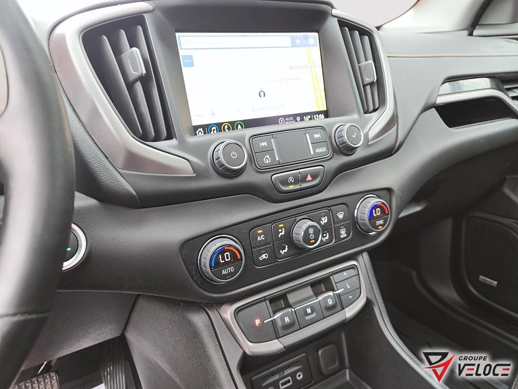 GMC Terrain AT4 *TOIT PANO, CUIR, VOLANT CHAUFFANT* 2024 à Rivière-du-Loup, Québec - 14 - w1024h768px
