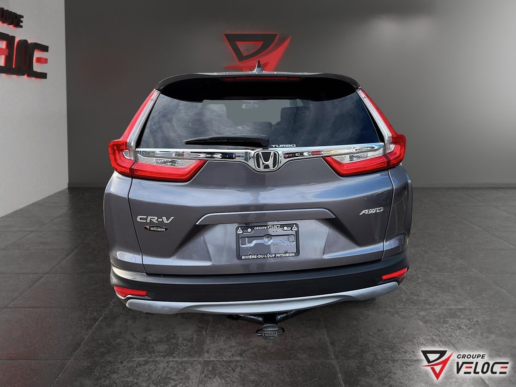 2018 Honda CR-V LX in Riviere-du-Loup, Quebec - 5 - w1024h768px