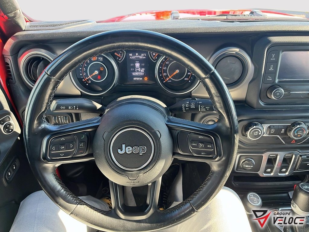Jeep Wrangler Sport S 2020 à Rivière-du-Loup, Québec - 6 - w1024h768px