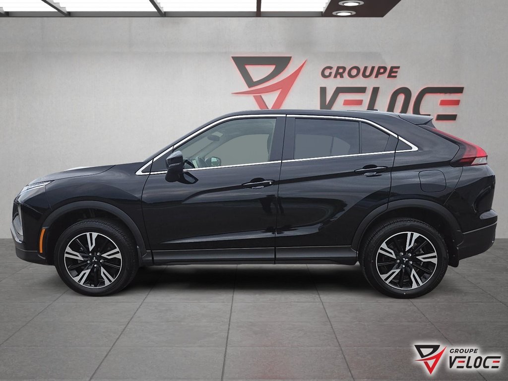 Mitsubishi ECLIPSE CROSS ES *AWD, ÉCRAN, SIÈGES CHAUFFANTS* 2024 à Rivière-du-Loup, Québec - 3 - w1024h768px