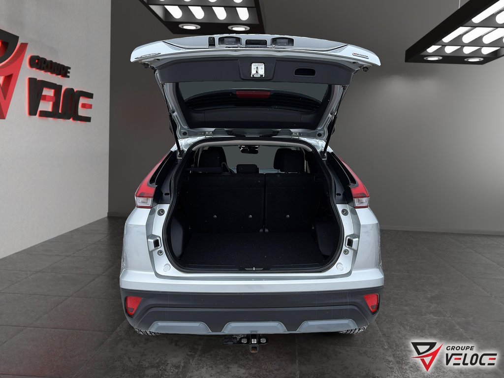 Mitsubishi Eclipse Cross ES 2024 à Rivière-du-Loup, Québec - 6 - w1024h768px