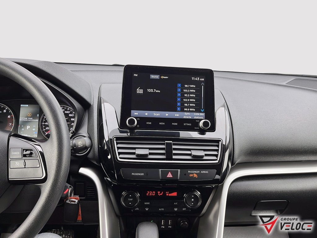 Mitsubishi Eclipse Cross ES 2024 à Rivière-du-Loup, Québec - 9 - w1024h768px