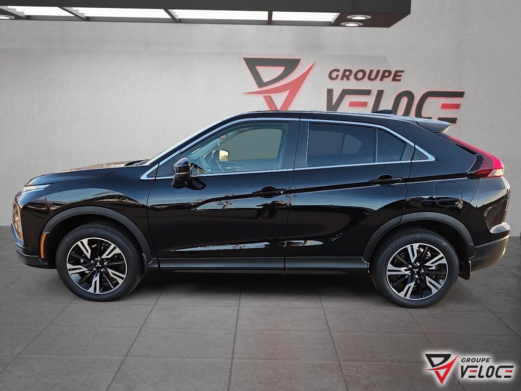 2026 Mitsubishi Eclipse Cross SE in Riviere-du-Loup, Quebec - 3 - w1024h768px