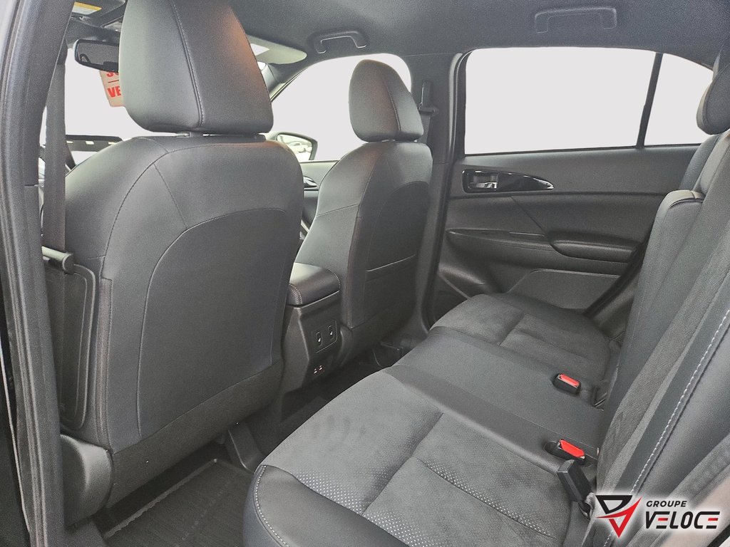 2026 Mitsubishi Eclipse Cross NOIR in Riviere-du-Loup, Quebec - 7 - w1024h768px
