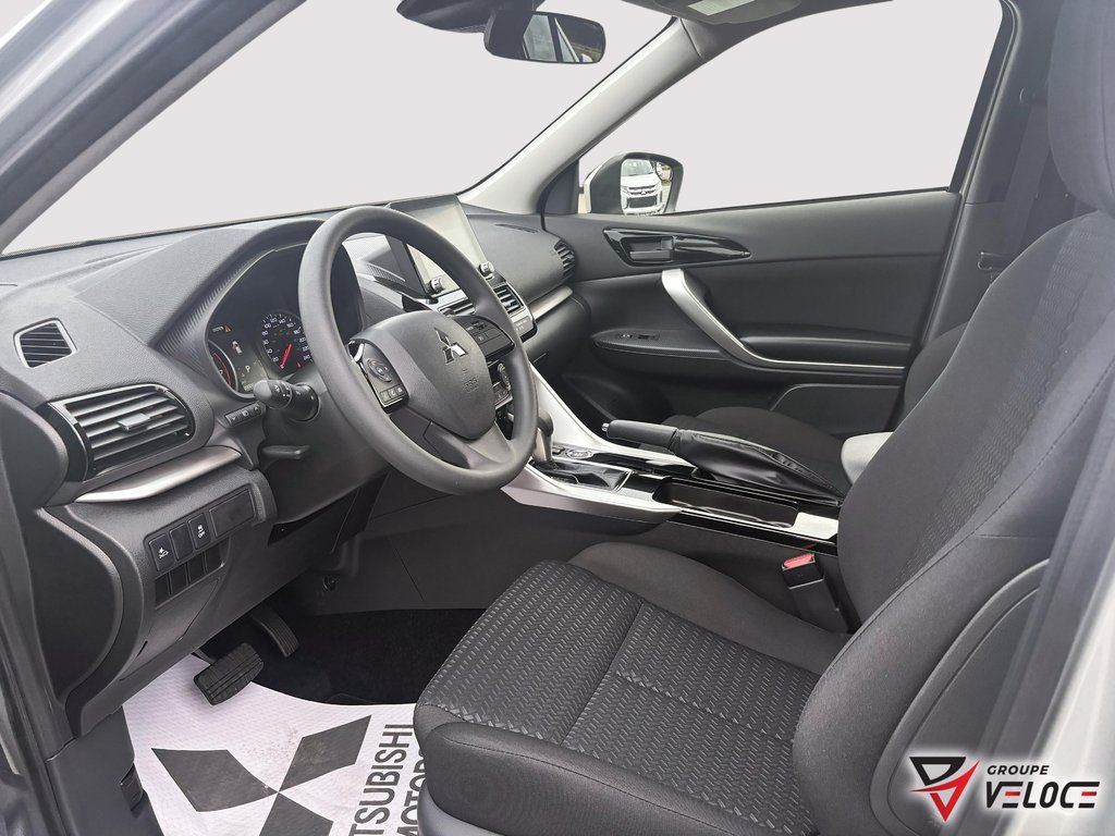 Mitsubishi Eclipse Cross ES 2026 à Rivière-du-Loup, Québec - 6 - w1024h768px