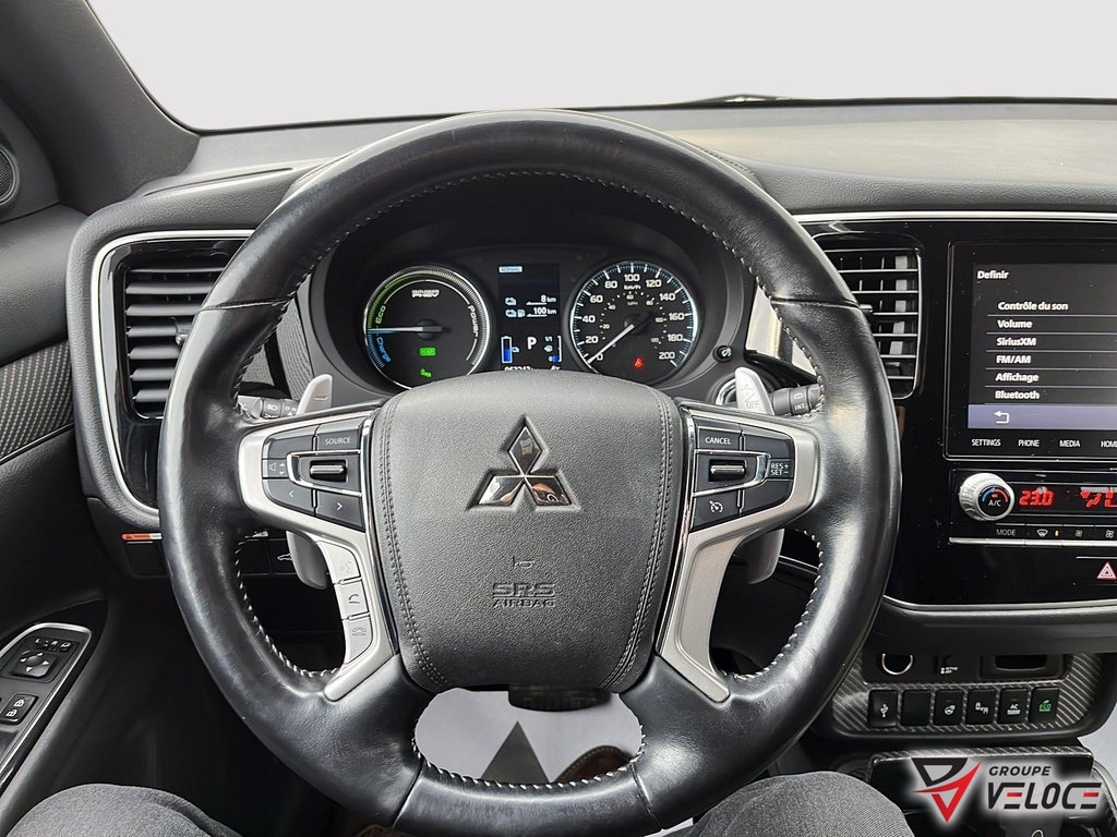 2020 Mitsubishi Outlander PHEV SEL in Riviere-du-Loup, Quebec - 8 - w1024h768px