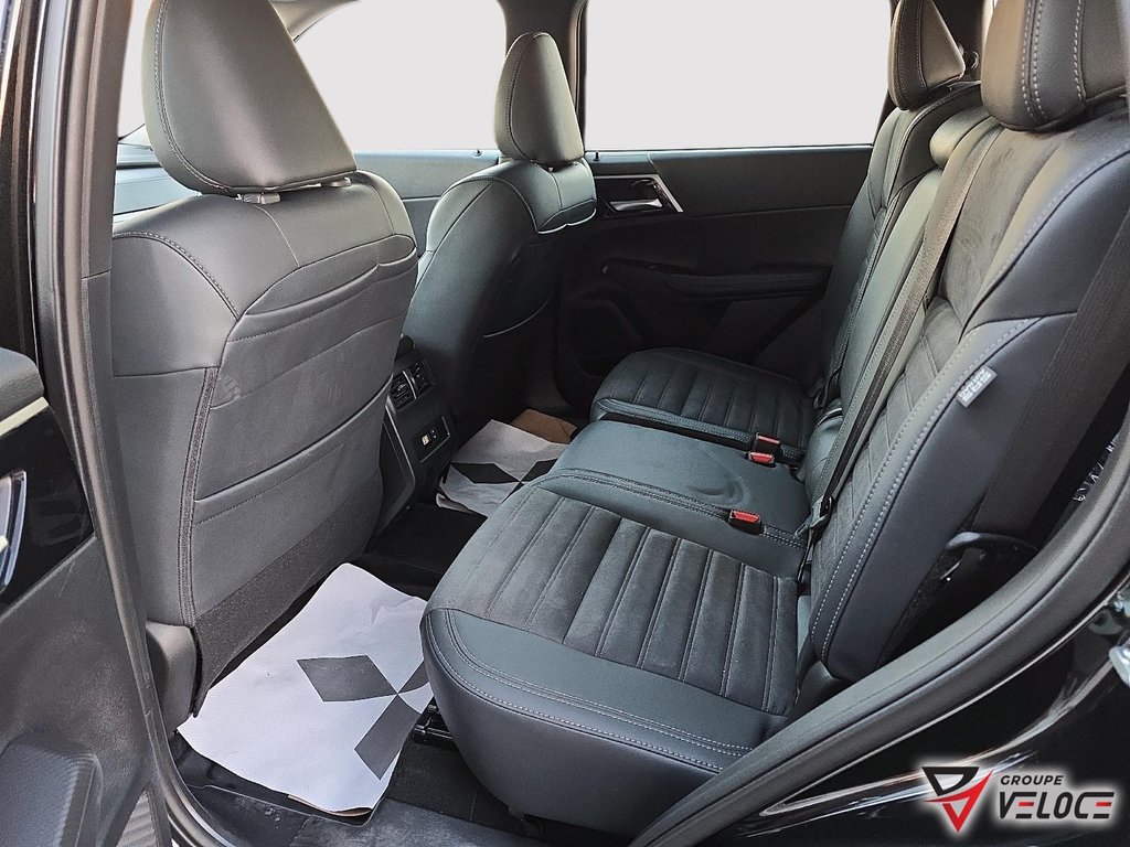 2025 Mitsubishi Outlander Plug-in Hybrid LE S-AWC in Riviere-du-Loup, Quebec - 7 - w1024h768px