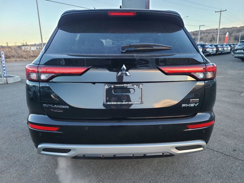 Mitsubishi Outlander Plug-In Hybrid GT 2025 à Rivière-du-Loup, Québec - 4 - w1024h768px