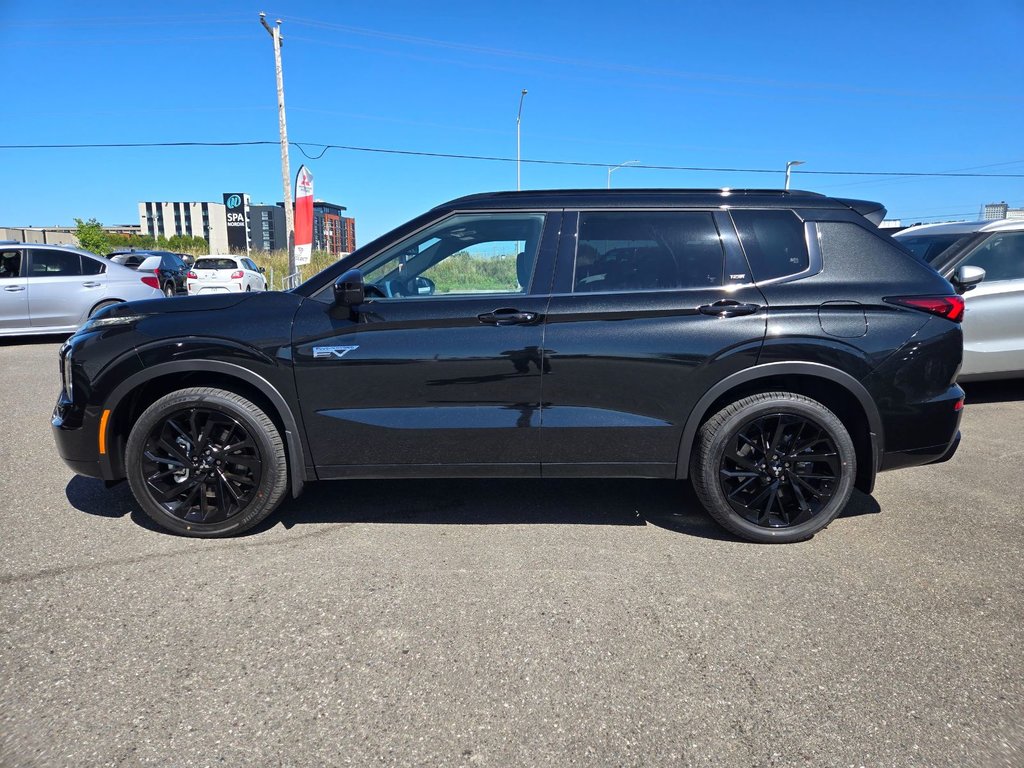 Mitsubishi Outlander Plug-In Hybrid GT NOIR 2025 à Rivière-du-Loup, Québec - 3 - w1024h768px