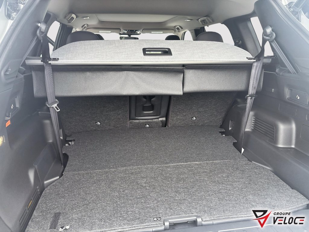 Mitsubishi Outlander Plug-In Hybrid GT 2026 à Rivière-du-Loup, Québec - 9 - w1024h768px