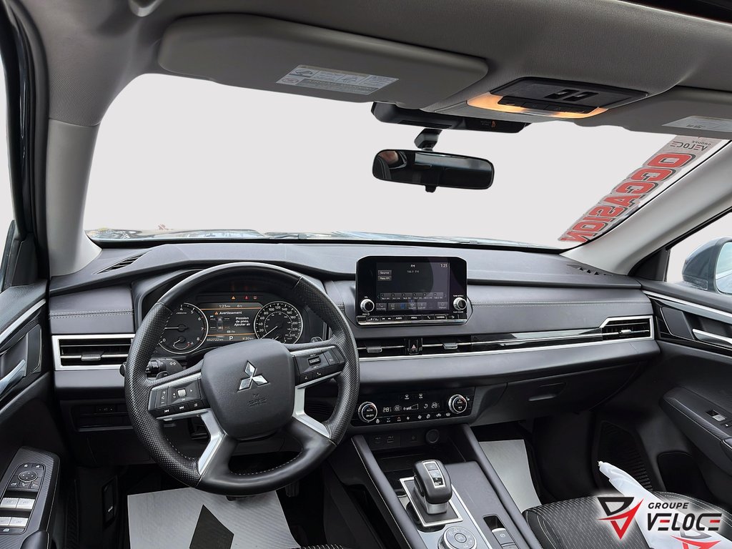 Mitsubishi Outlander *SE TOIT PANO VOLANT CHAUFFANT* 2024 à Rivière-du-Loup, Québec - 7 - w1024h768px