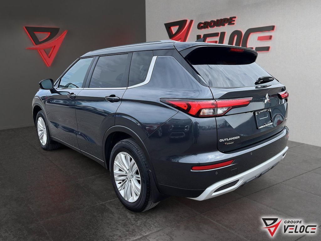 Mitsubishi Outlander *SE TOIT PANO VOLANT CHAUFFANT* 2024 à Rivière-du-Loup, Québec - 4 - w1024h768px