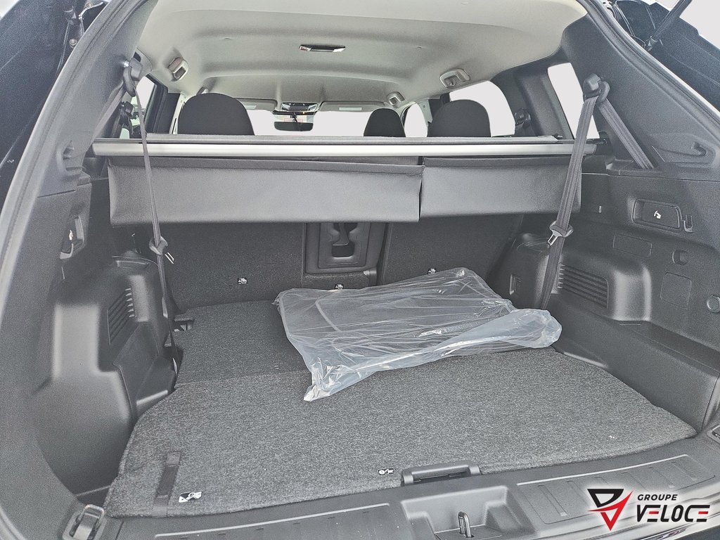 Mitsubishi Outlander ES 2026 à Rivière-du-Loup, Québec - 6 - w1024h768px