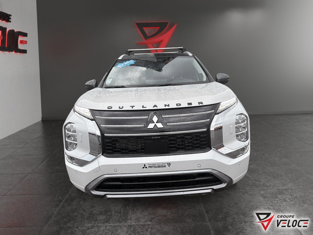 Mitsubishi Outlander  2026 à Rivière-du-Loup, Québec - 2 - w1024h768px