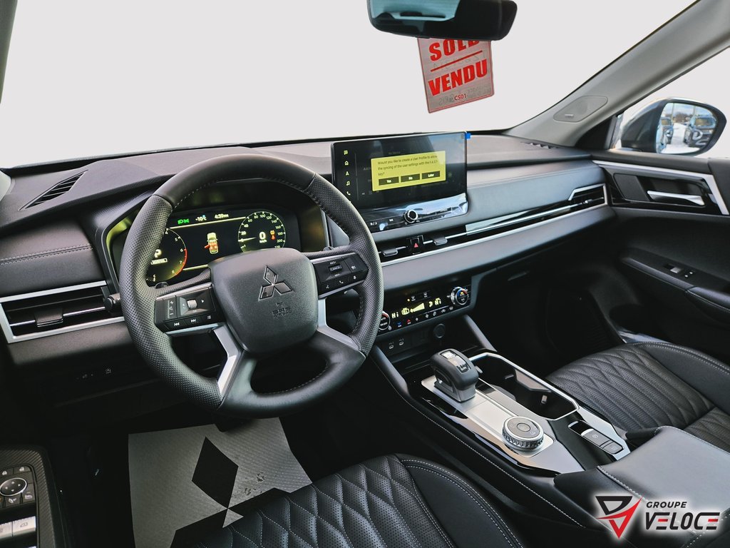 2026 Mitsubishi Outlander SEL in Riviere-du-Loup, Quebec - 7 - w1024h768px