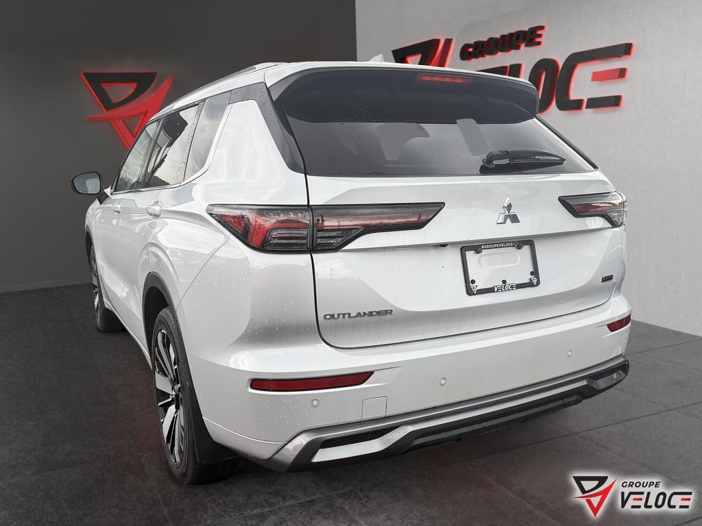 Mitsubishi Outlander  2026 à Rivière-du-Loup, Québec - 4 - w1024h768px