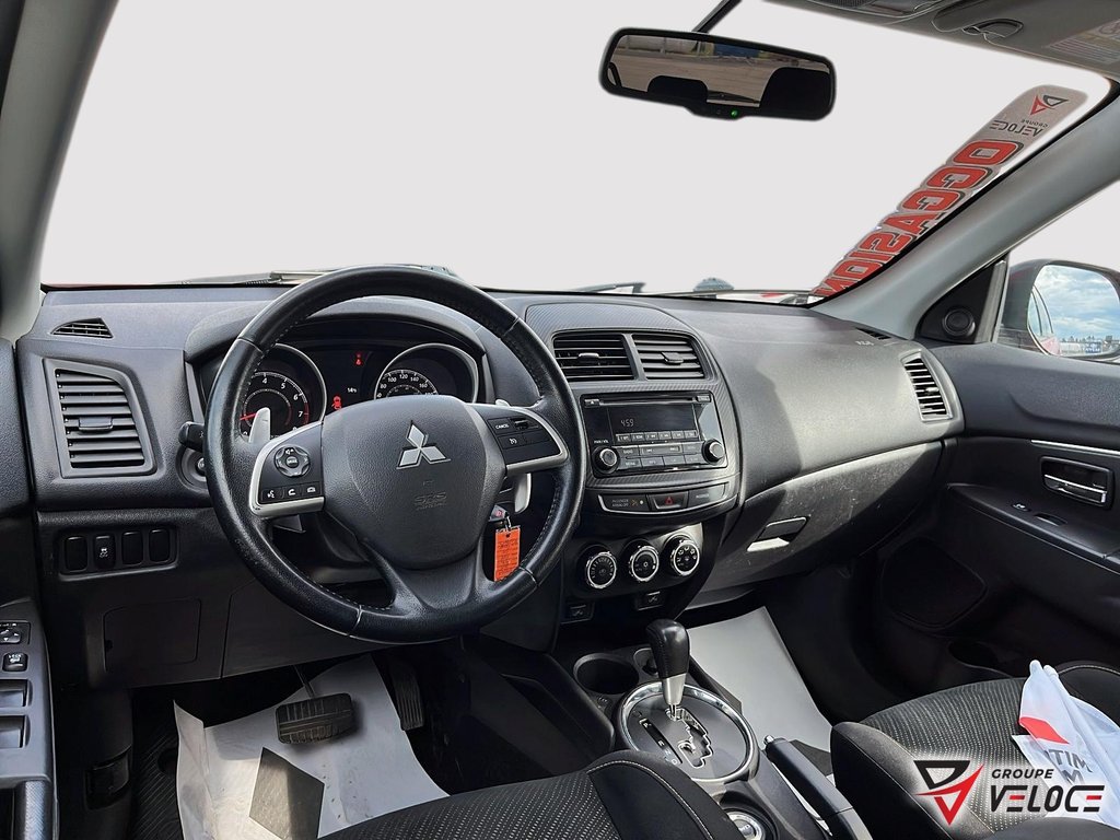 Mitsubishi RVR SE LIMITED 2015 à Rivière-du-Loup, Québec - 6 - w1024h768px