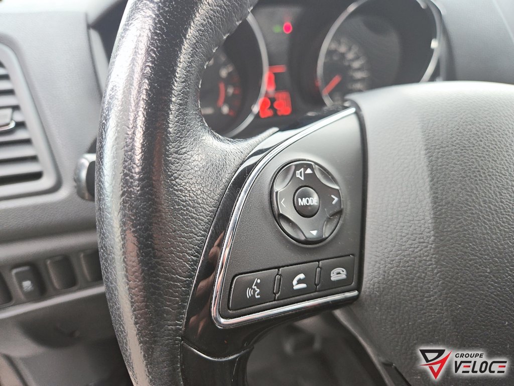 2017 Mitsubishi RVR *SE SIEGES CHAUFFANT BLUETOOTH in Riviere-du-Loup, Quebec - 10 - w1024h768px