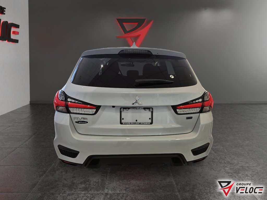 2025 Mitsubishi RVR SE in Riviere-du-Loup, Quebec - 5 - w1024h768px