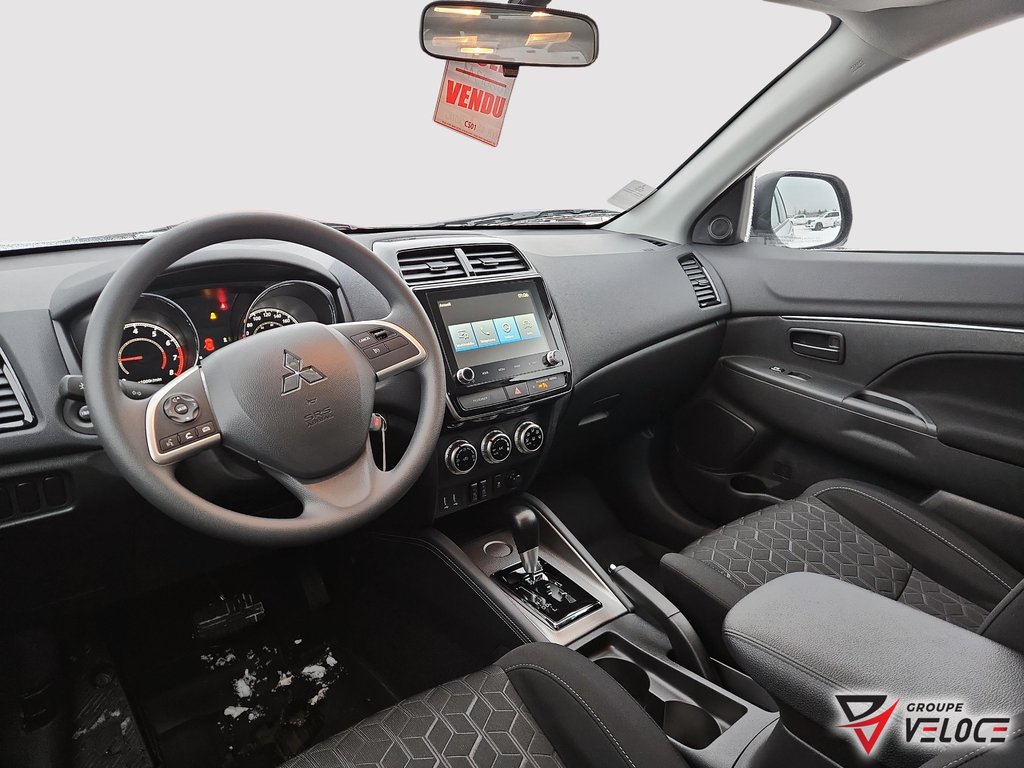 Mitsubishi RVR ES 2026 à Rivière-du-Loup, Québec - 8 - w1024h768px