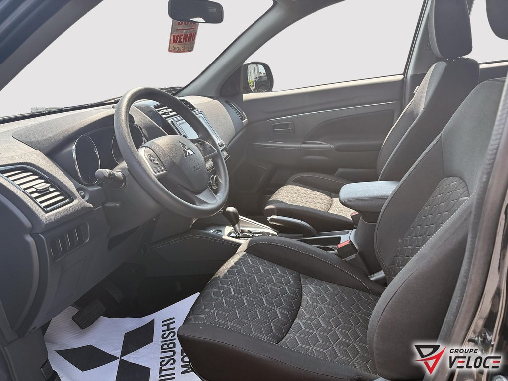 Mitsubishi RVR ES 2026 à Rivière-du-Loup, Québec - 6 - w1024h768px