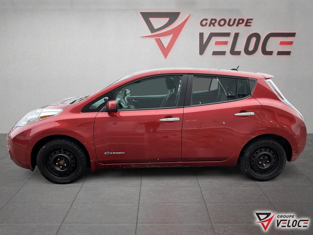 2014 Nissan LEAF SL in Riviere-du-Loup, Quebec - 4 - w1024h768px
