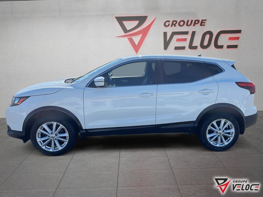 2017 Nissan Qashqai *S CRUISE AC* in Riviere-du-Loup, Quebec - 3 - w1024h768px