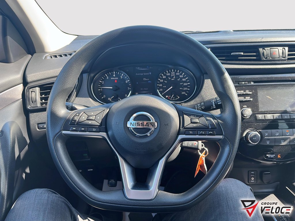 2017 Nissan Qashqai *S CRUISE AC* in Riviere-du-Loup, Quebec - 8 - w1024h768px