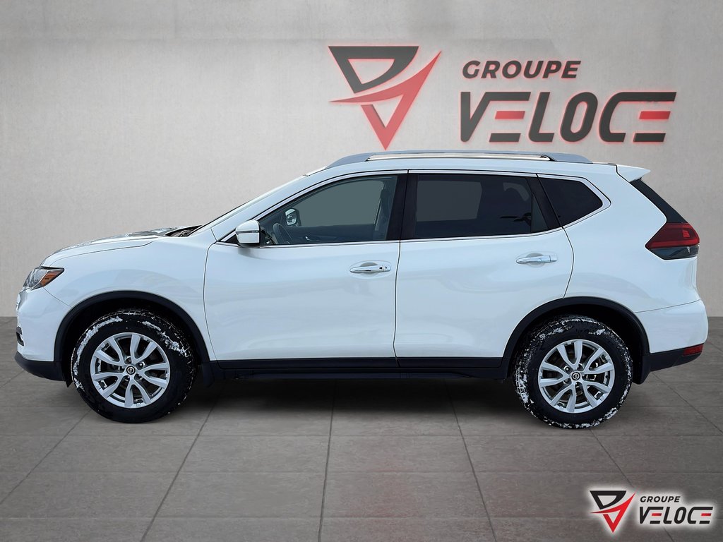 Nissan Rogue SV, TOIT OUVRANT,AWD 2019 à Rivière-du-Loup, Québec - 3 - w1024h768px