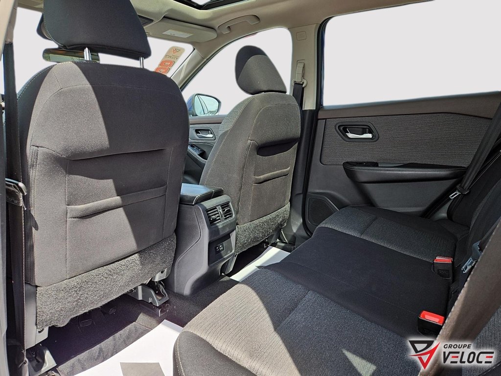 2021 Nissan Rogue SV *AWD, TOIT PANO, SIÈGES CHAUFFANTS* in Riviere-du-Loup, Quebec - 7 - w1024h768px
