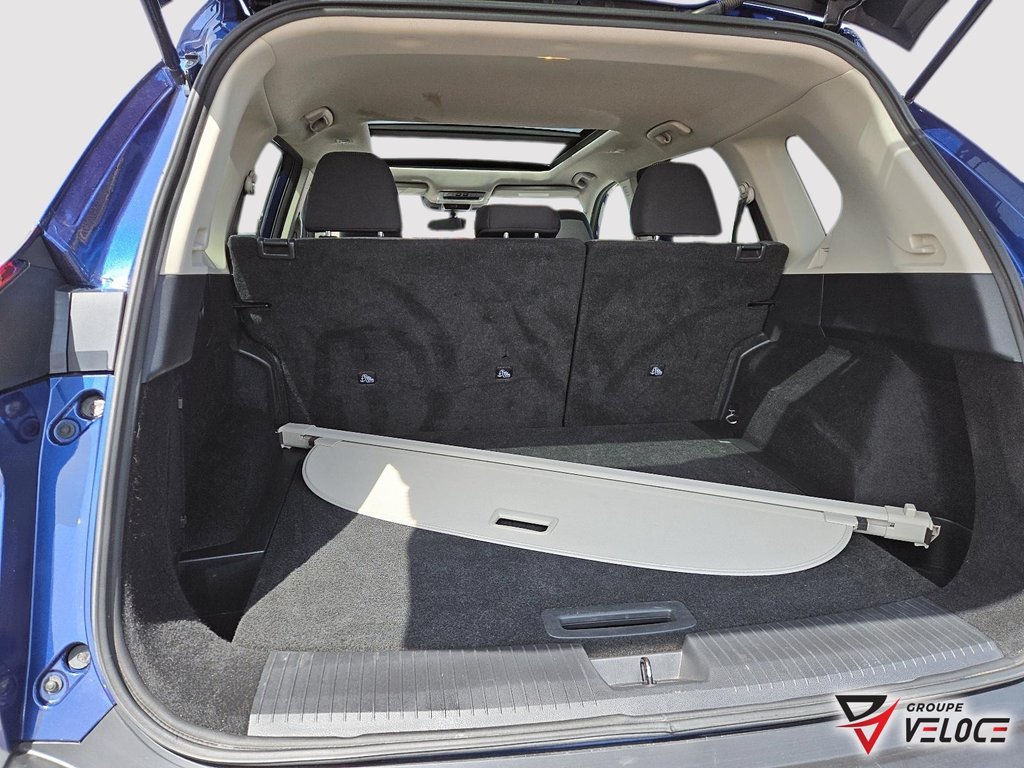 2021 Nissan Rogue SV *AWD, TOIT PANO, SIÈGES CHAUFFANTS* in Riviere-du-Loup, Quebec - 6 - w1024h768px
