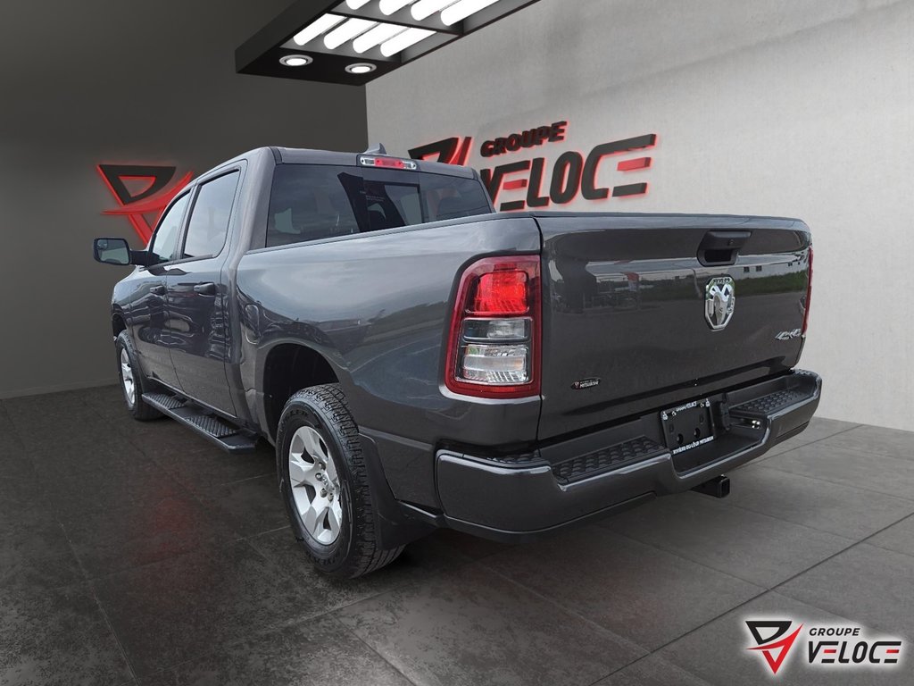 Ram 1500 Tradesman *V6 ETORQUE, CREWCAB* 2023 à Rivière-du-Loup, Québec - 4 - w1024h768px