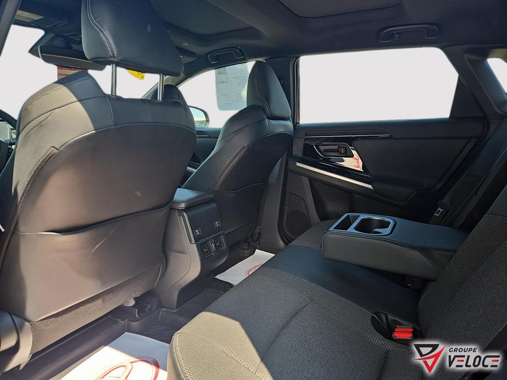 2023 Toyota BZ4X XLE *AWD, TOIT OUVRANT* in Riviere-du-Loup, Quebec - 7 - w1024h768px